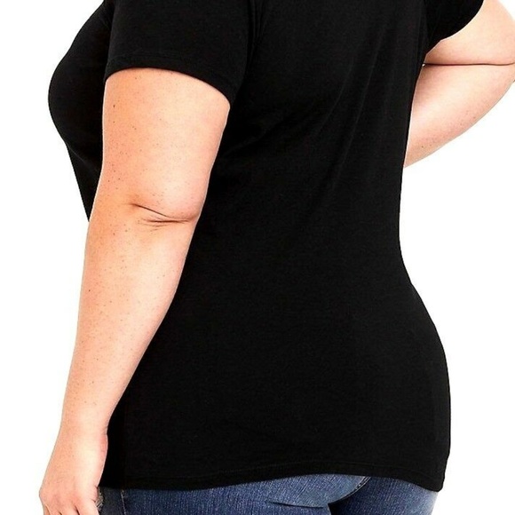 Torrid 3X T-Shirt Tee Top "Girls Can Do Anything" - Picture 3 of 4